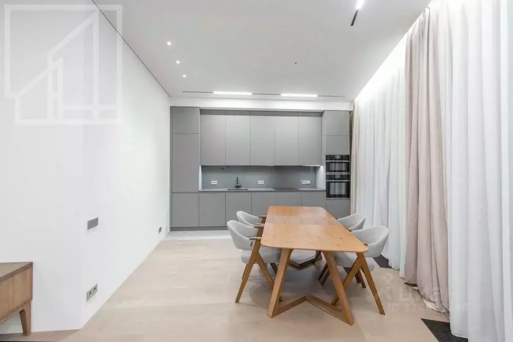 4-к кв. Москва Саввинская наб., 13 (176.7 м) - Фото 0