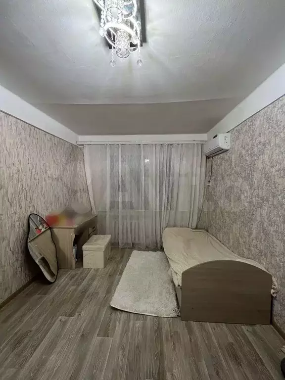 1-к. квартира, 32 м, 4/4 эт. - Фото 0