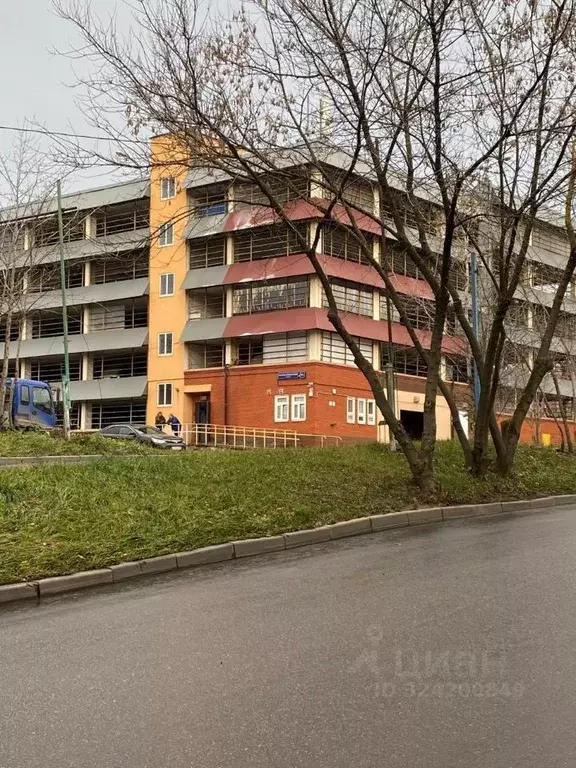 Гараж в Москва Малый Купавенский проезд, 14А (15 м) - Фото 1