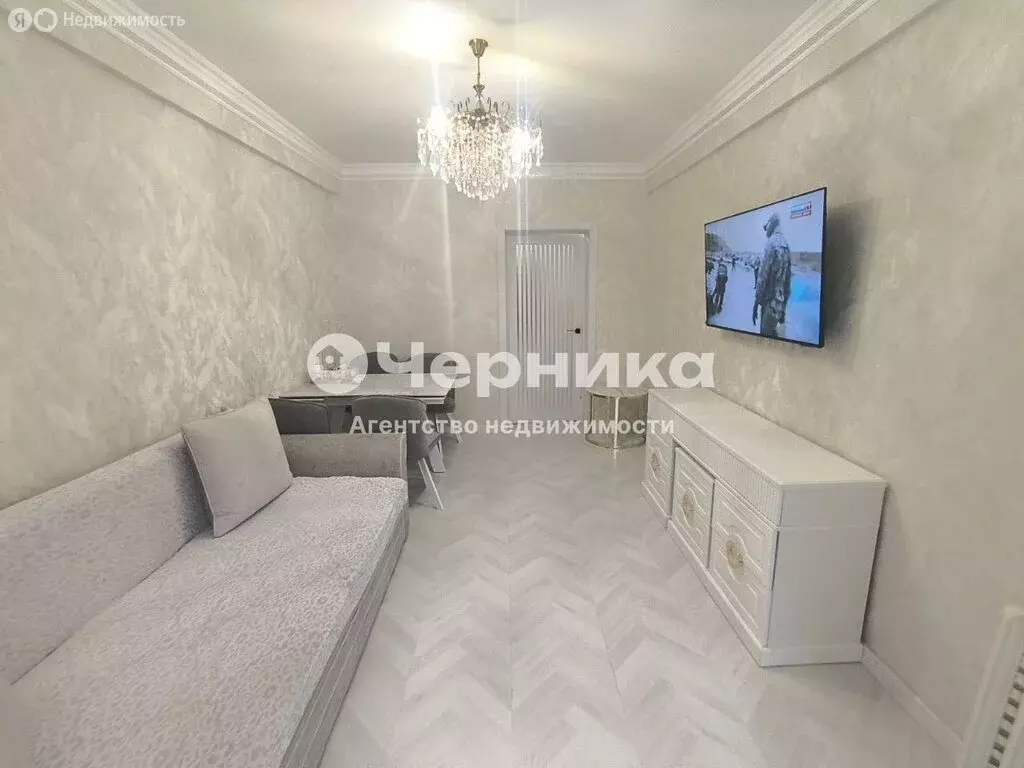 2-комнатная квартира: Кисловодск, улица 40 лет Октября, 28 (48 м) - Фото 2