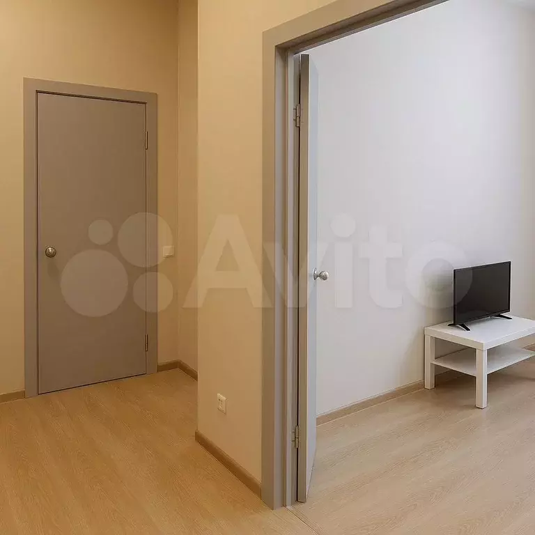 1-к. квартира, 40 м, 5/7 эт. - Фото 0