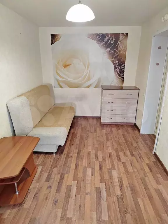Комната 12 м в 4-к., 1/9 эт. - Фото 0