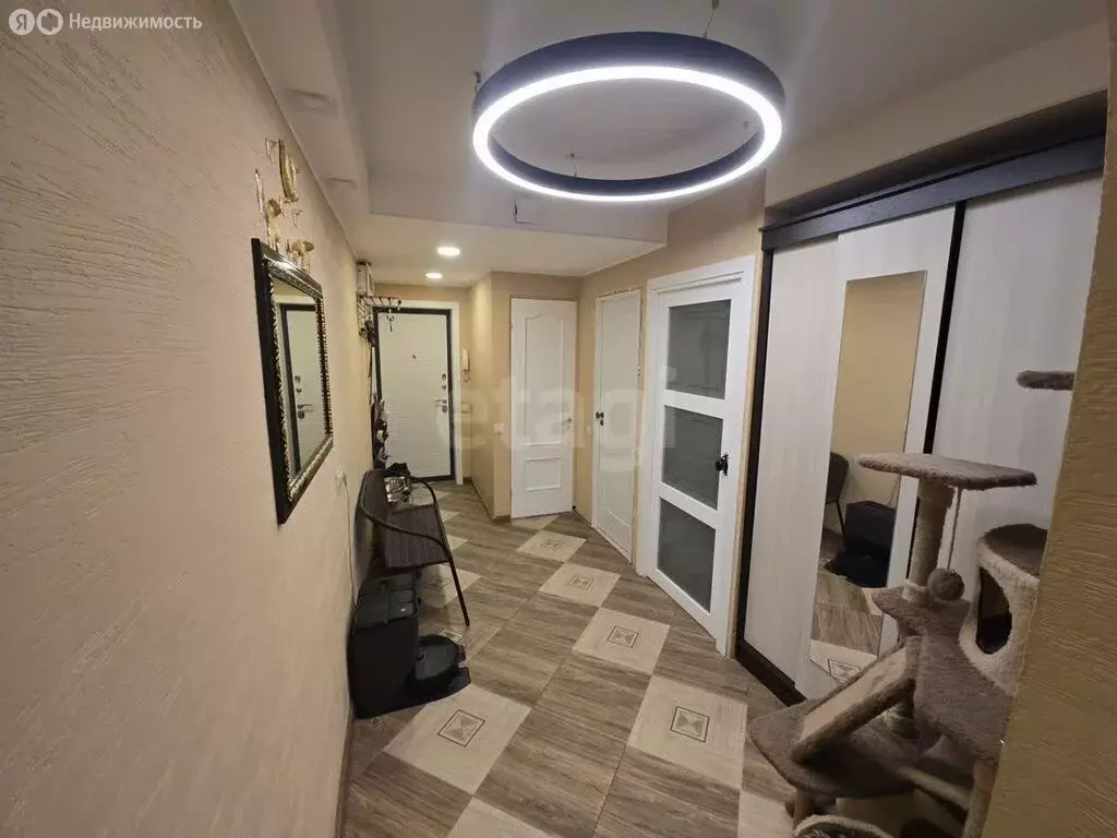 4-комнатная квартира: Санкт-Петербург, улица Крыленко, 43к1 (87.8 м) - Фото 1