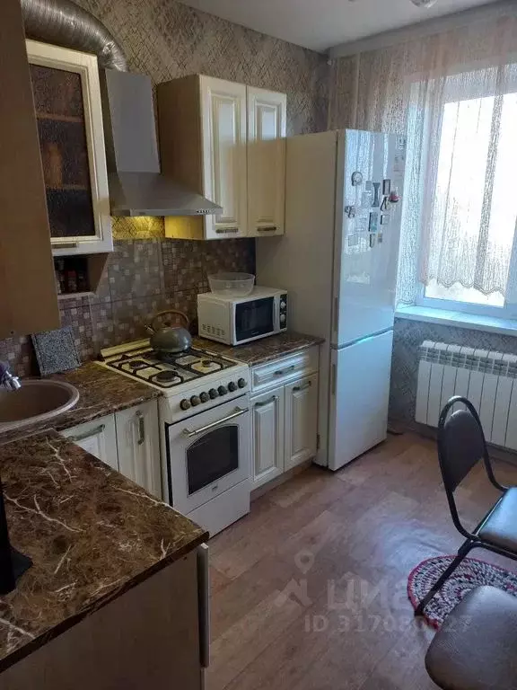 2-к кв. Курганская область, Шадринск ул. Ленина, 144 (63.0 м) - Фото 1