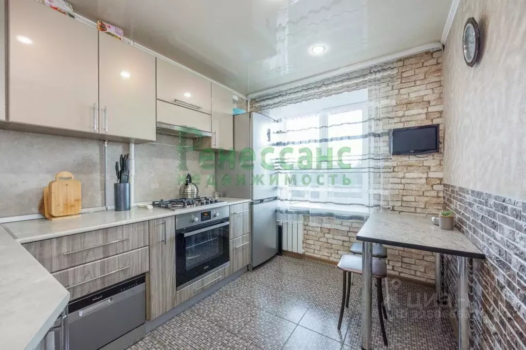 2-к кв. Брянская область, Брянск Красноармейская ул., 170Б (46.3 м) - Фото 2