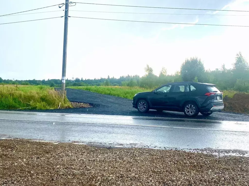 Участок в Московская область, Наро-Фоминский городской округ, д. ... - Фото 0