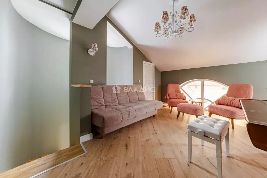 Дом в Санкт-Петербург пос. Александровская, пер. Первомайский, 6 (203 ... - Фото 2