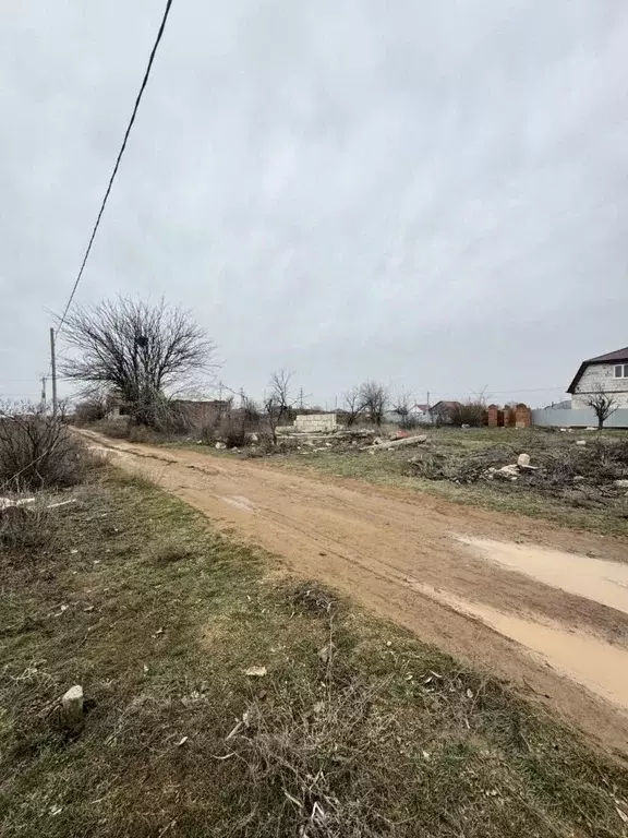 Участок в Астраханская область, Астрахань проезд Ильменный (5.0 сот.) - Фото 1