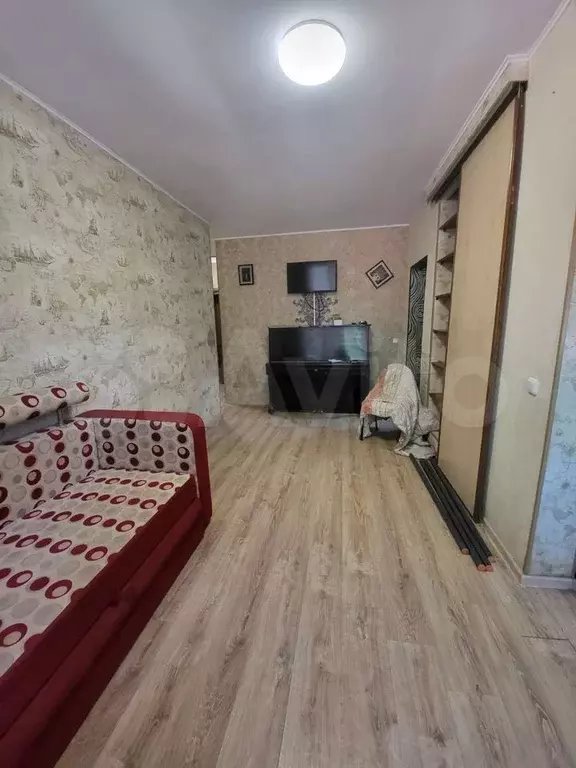 3-к. квартира, 60 м, 1/5 эт. - Фото 1