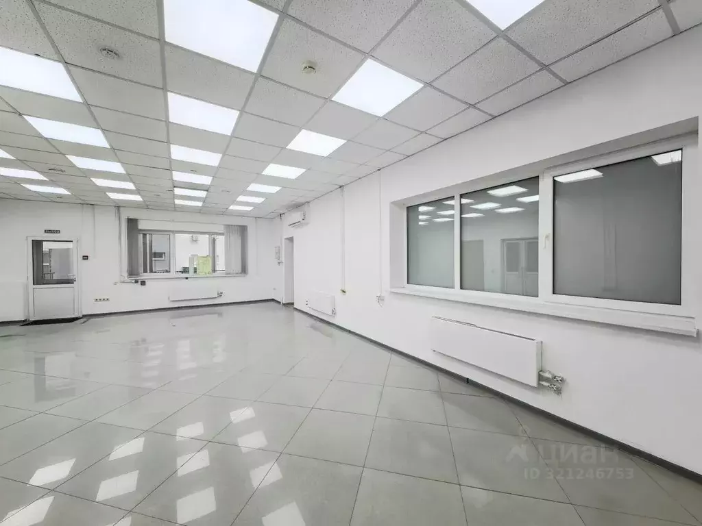 Склад в Свердловская область, Екатеринбург ул. Селькоровская, 86А (356 ... - Фото 2