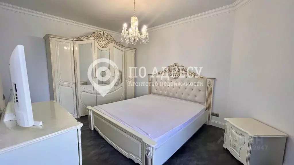 3-к кв. Саратовская область, Саратов ул. Имени Н.Г. Чернышевского, ... - Фото 0