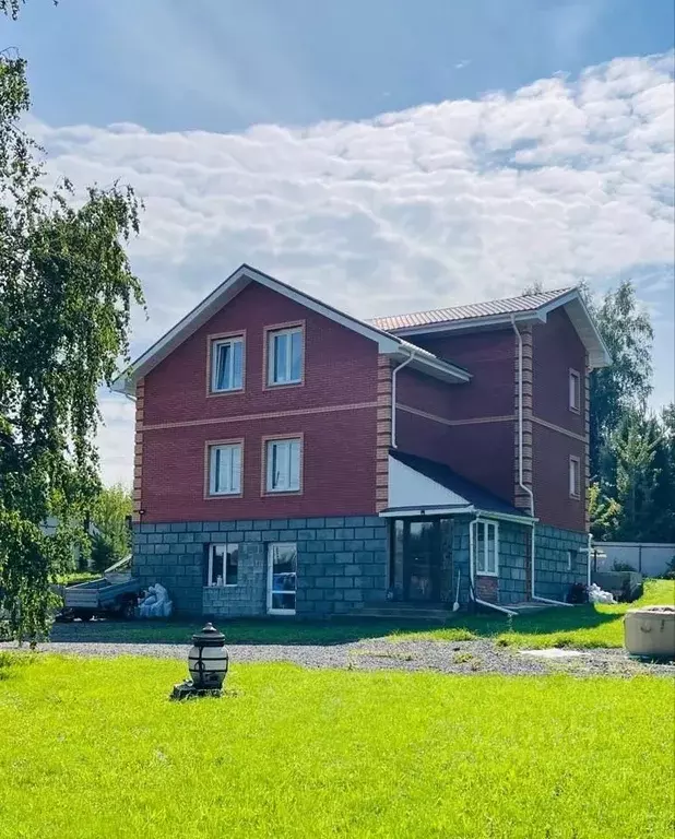 Дом в Красноярский край, Красноярск городской округ, пос. Элита  (350 ... - Фото 1