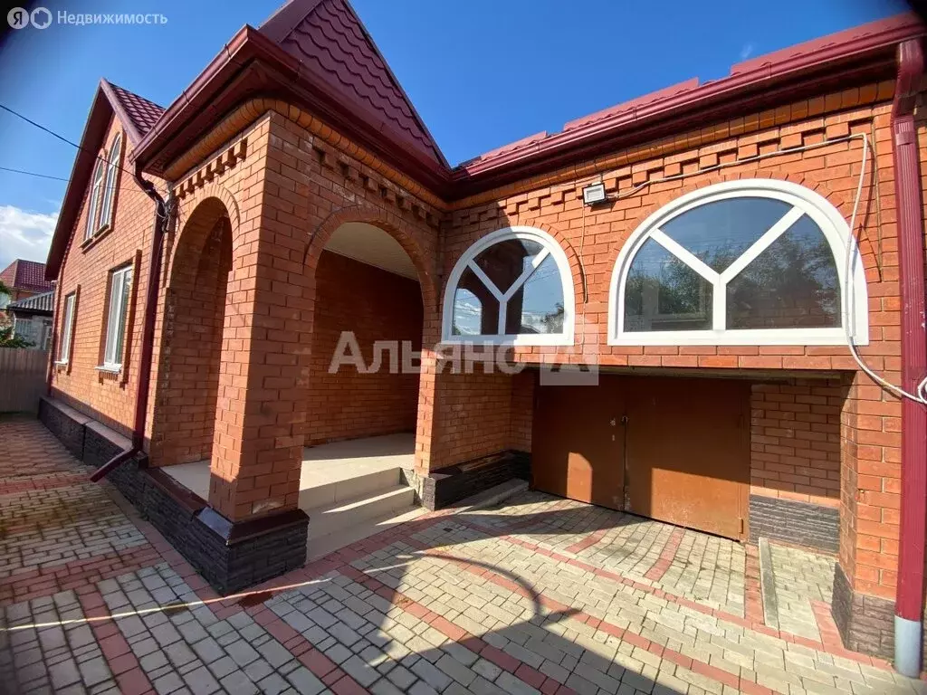 Дом в Краснодарский край, Курганинск (130 м) - Фото 1