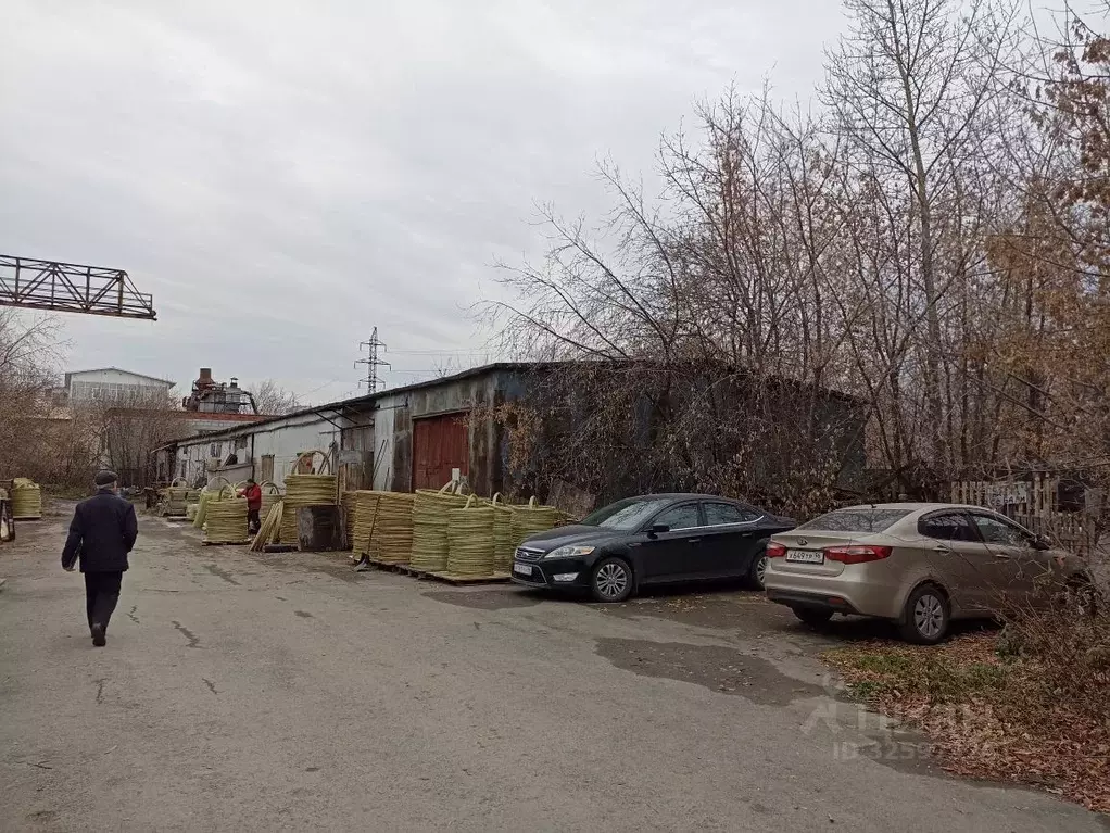 Склад в Свердловская область, Екатеринбург ул. Волховская, 22 (73 м) - Фото 1