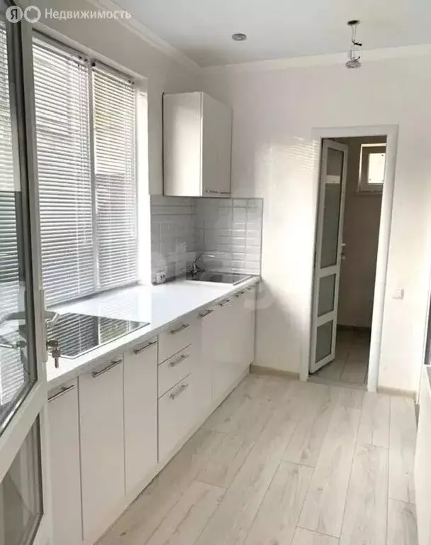 Дом в Саки, садоводческий потребительский кооператив Весна, Парковая ... - Фото 1