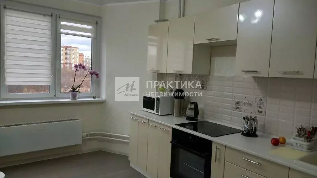 Продается 2-комнатная квартира - Фото 1