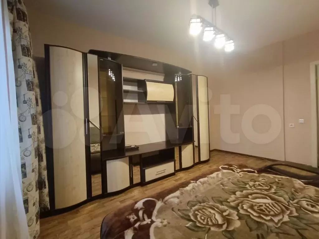 1-к. квартира, 38 м, 1/5 эт. - Фото 0