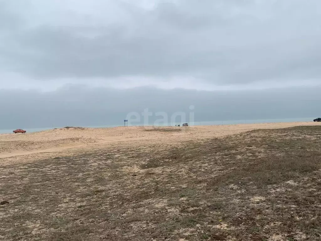 Участок в Крым, Ленинский район, Семисотское с/пос, с. Соляное ул. ... - Фото 1