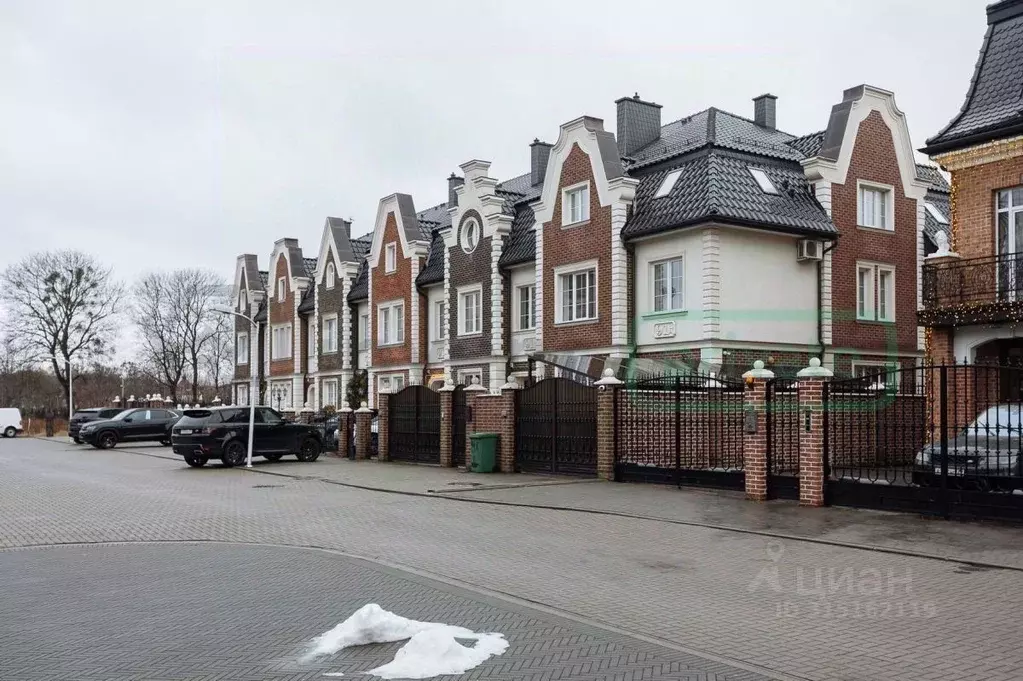 Коттедж в Калининградская область, Калининград Курортная ул. (255 м) - Фото 1