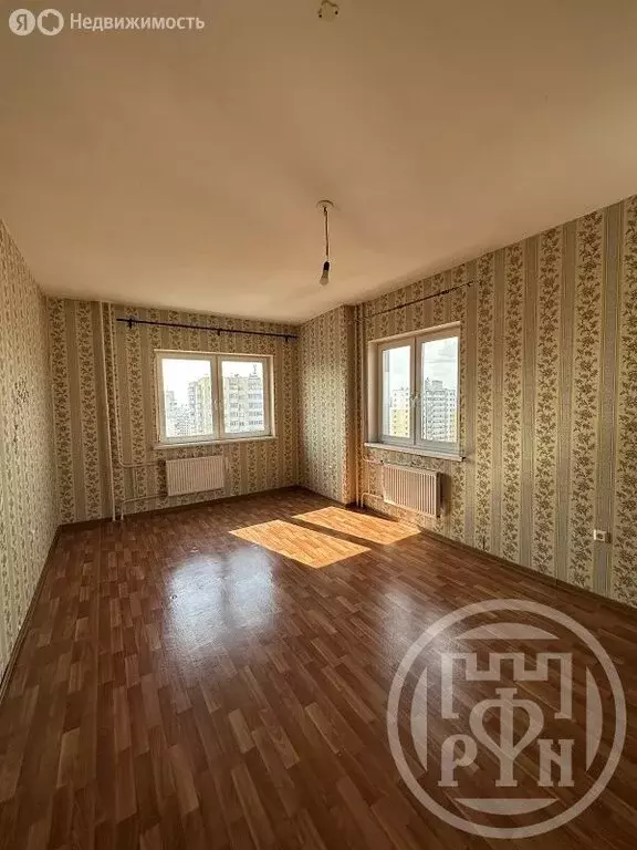 3-комнатная квартира: посёлок Шушары, Окуловская улица, 4 (76.6 м) - Фото 1