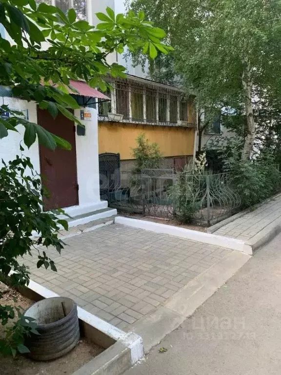 3-к кв. Крым, Красноперекопск 1-й мкр, 27 (61.4 м) - Фото 1