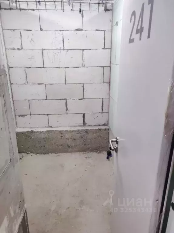 Гараж в Москва Матвеевский Парк жилой комплекс (10 м) - Фото 1