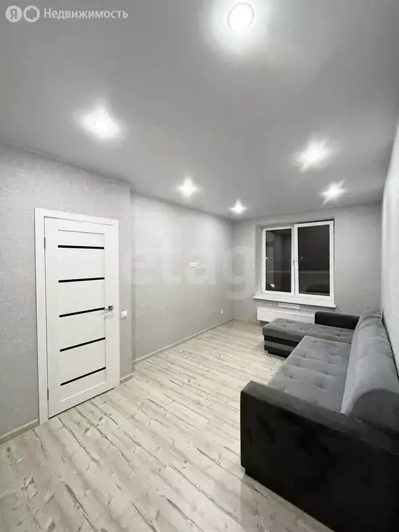 1-комнатная квартира: Омск, 3-я Енисейская улица, 28/1 (38 м) - Фото 1