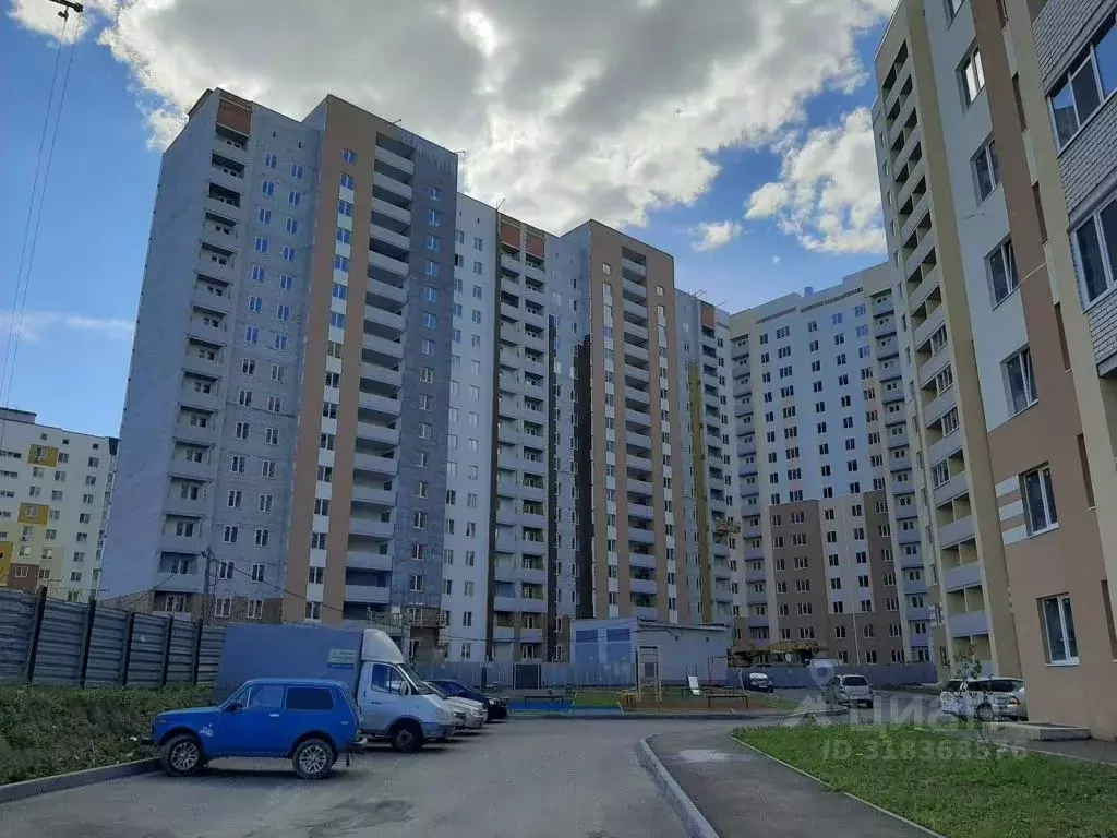 1-к кв. Саратовская область, Саратов ул. Имени А.В. Плякина, 11 (36.5 ... - Фото 0