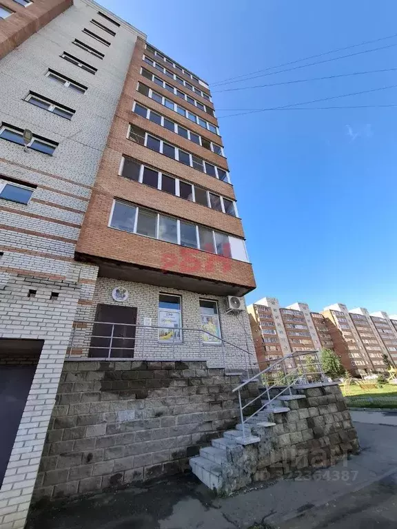 Помещение свободного назначения в Омская область, Омск Солнечный мкр, ... - Фото 1