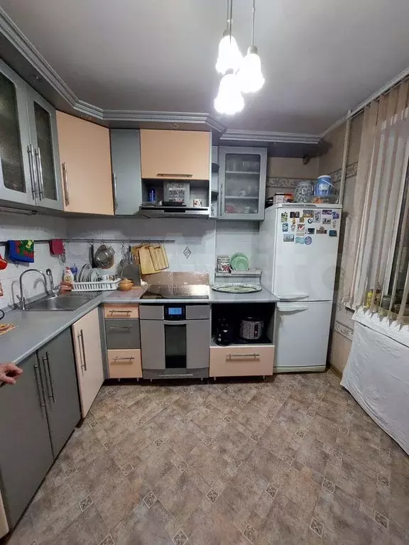 2-к. квартира, 52 м, 2/10 эт. - Фото 1