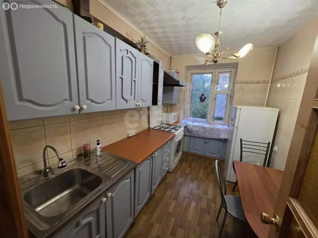 2-комнатная квартира: Сыктывкар, улица Орджоникидзе, 28 (50.6 м) - Фото 2