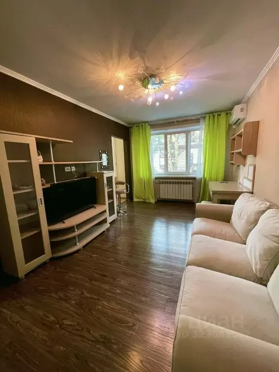 2-к кв. Сахалинская область, Южно-Сахалинск Сахалинская ул., 35 (49.0 ... - Фото 1