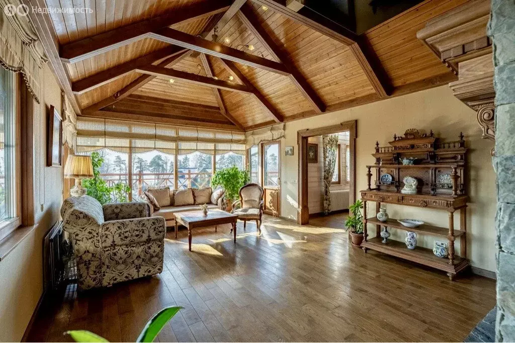 Дом в посёлок Пески, Солнечная улица, 1 (278 м) - Фото 1