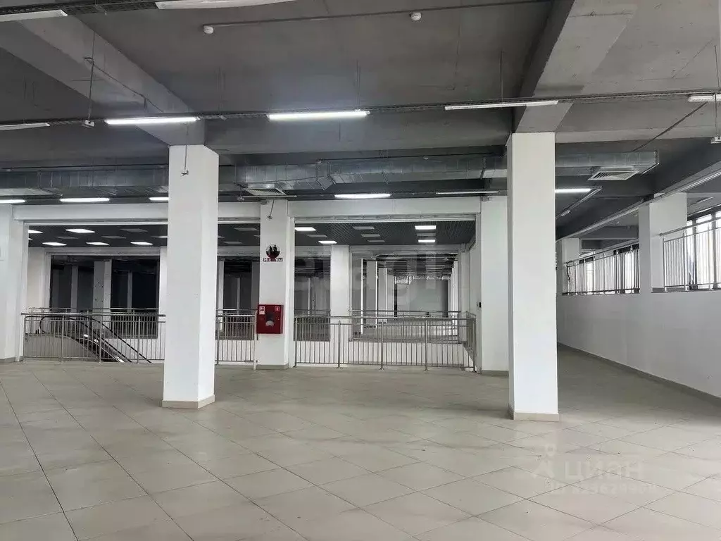 Торговая площадь в Иркутская область, Иркутск Трактовая ул., 5 (54 м) - Фото 1