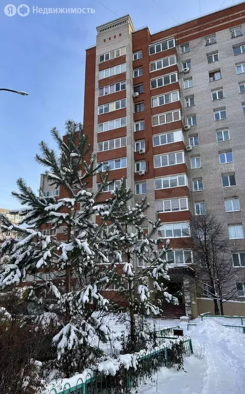 3-комнатная квартира: Уфа, улица Авроры, 5/12 (81.3 м) - Фото 1