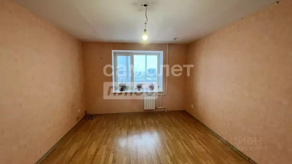3-к кв. Курганская область, Курган Заозерный жилрайон, 6-й мкр, 28 ... - Фото 0