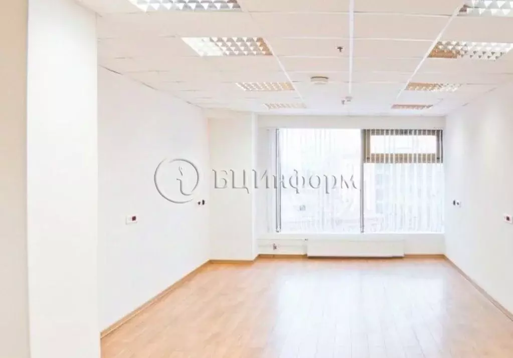 Офис в Санкт-Петербург пл. Александра Невского, 2Е (28 м) - Фото 1