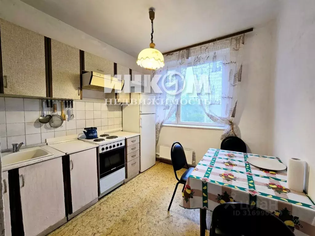 2-к кв. Москва ул. Николая Химушина, 13К3 (53.0 м) - Фото 0
