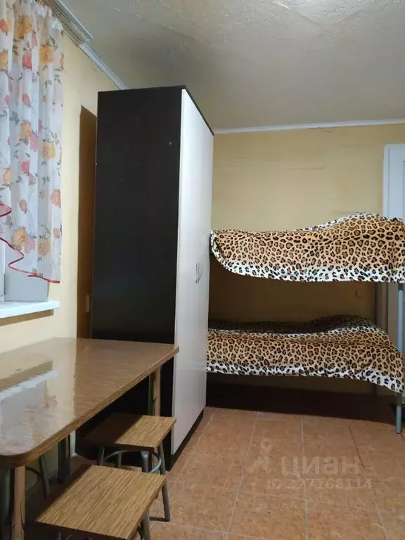 Студия Свердловская область, Екатеринбург ул. Тальковая, 6 (18.0 м) - Фото 2