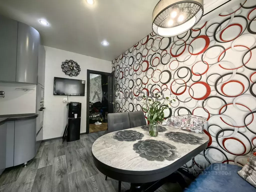 3-к кв. Саратовская область, Саратов Луговая ул., 62/70 (63.0 м) - Фото 2