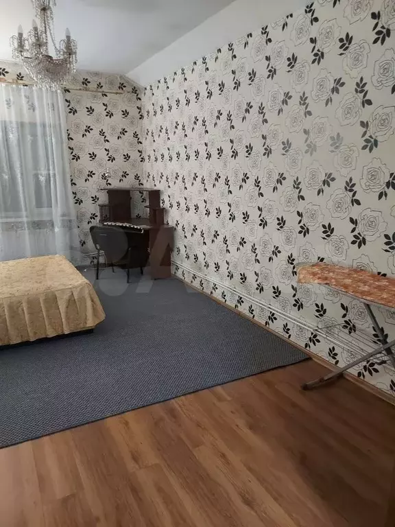 1-к. квартира, 45 м, 3/3 эт. - Фото 1