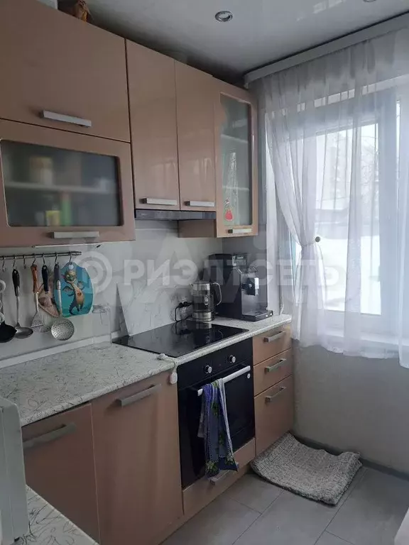 2-к. квартира, 45 м, 1/5 эт. - Фото 0