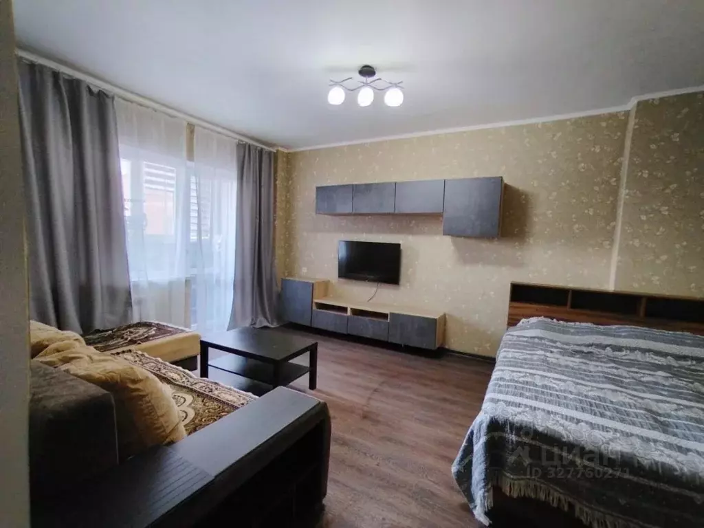 1-к кв. Ростовская область, Батайск ул. Северная Звезда, 10 (46.5 м) - Фото 1