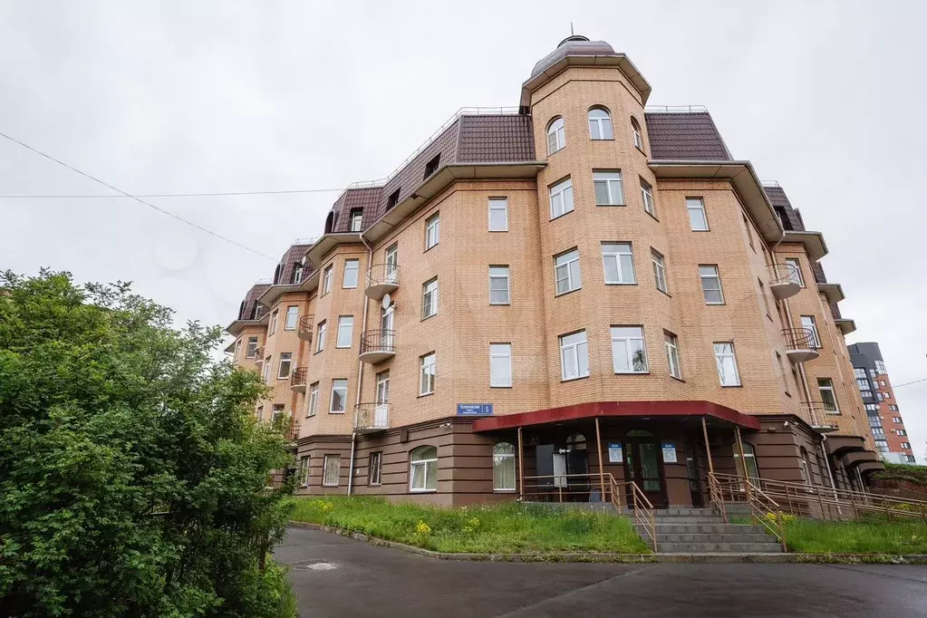 4 помещения свободного назначения с арендаторами - Фото 0