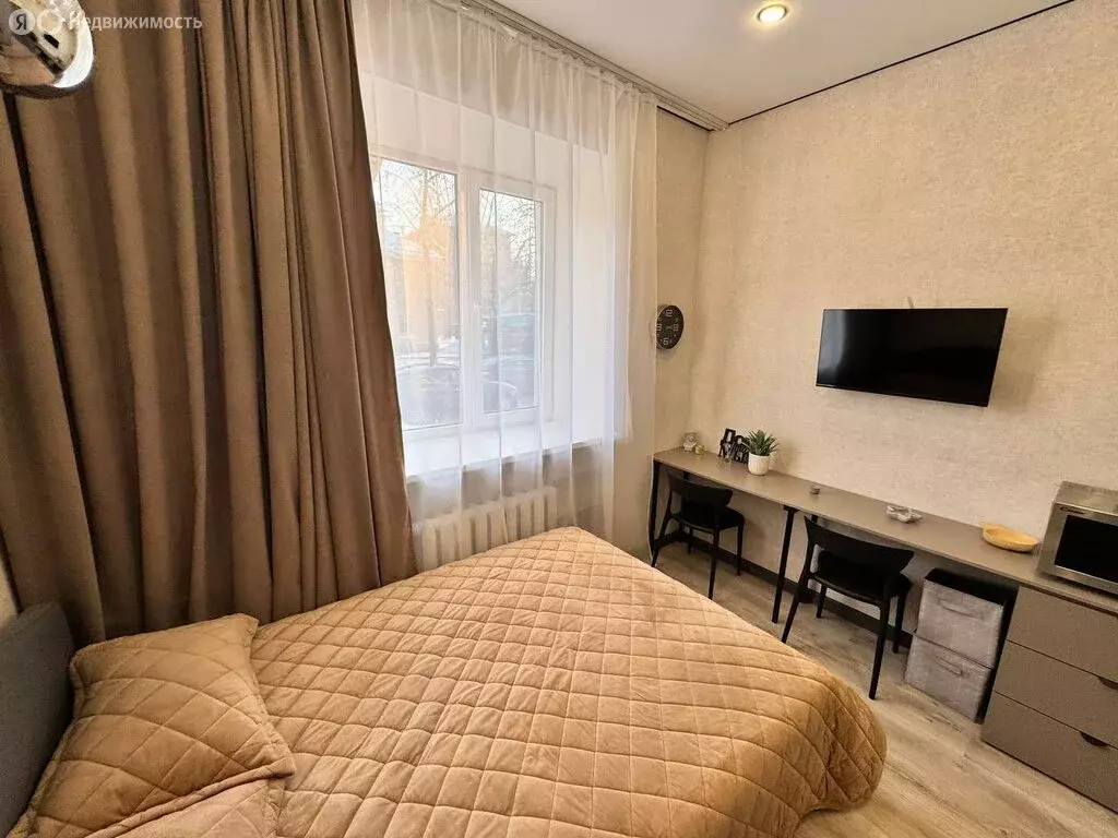 1к в 3-комнатной квартире (14 м) - Фото 0