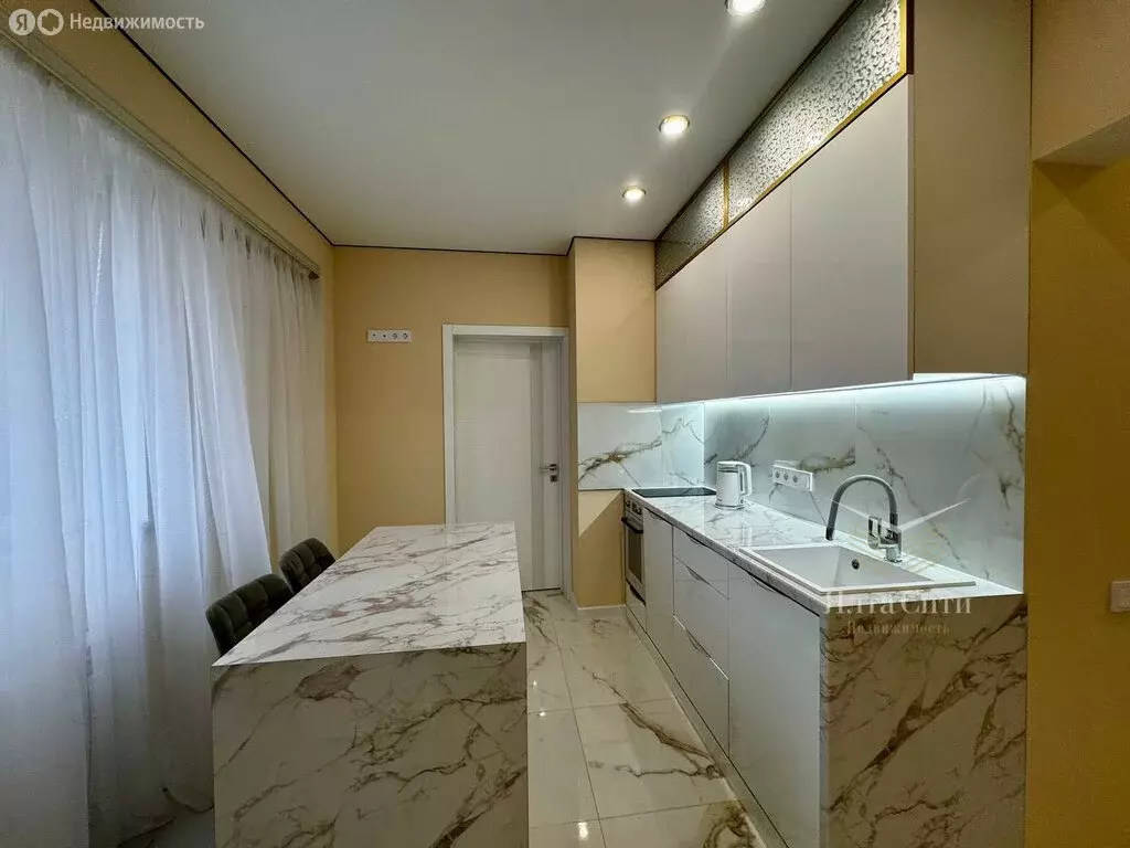 1-комнатная квартира: Ялта, Южнобережное шоссе, 2Б (37 м) - Фото 0