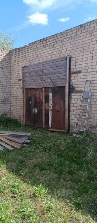 Гараж в Псковская область, Пыталово ул. Евгения Каупужа, 1 (32 м) - Фото 1