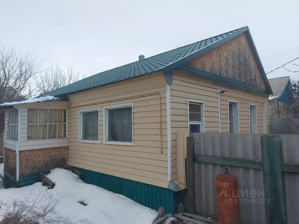 Дом в Волгоградская область, Волгоград Причальная ул., 75 (33 м) - Фото 1