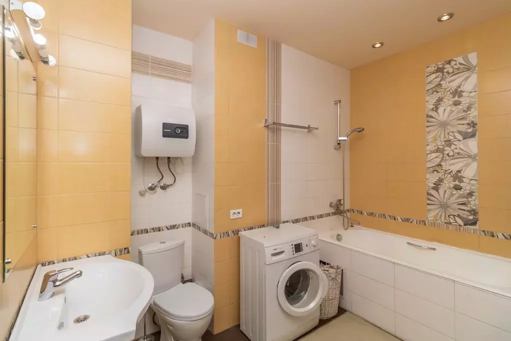 Продаётся 2-к квартира, 90.3 м - Фото 1