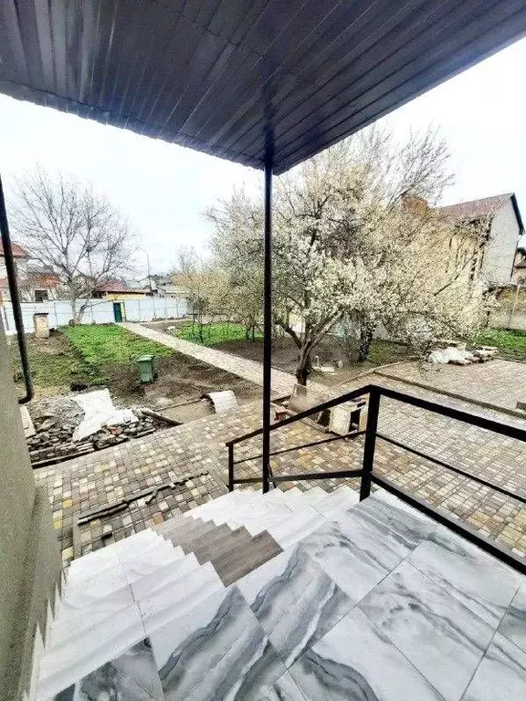 Дом в Ставропольский край, Кисловодск ул. Маяковского (30 м) - Фото 2